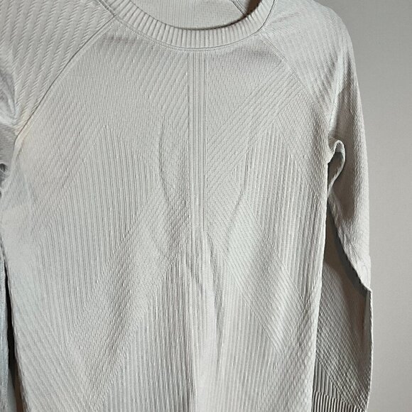 Lululemon Rest Less Pullover in White - Picture 3 of 5